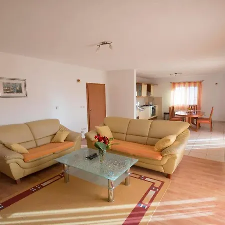 Maison d'hôtes Meri 3*
